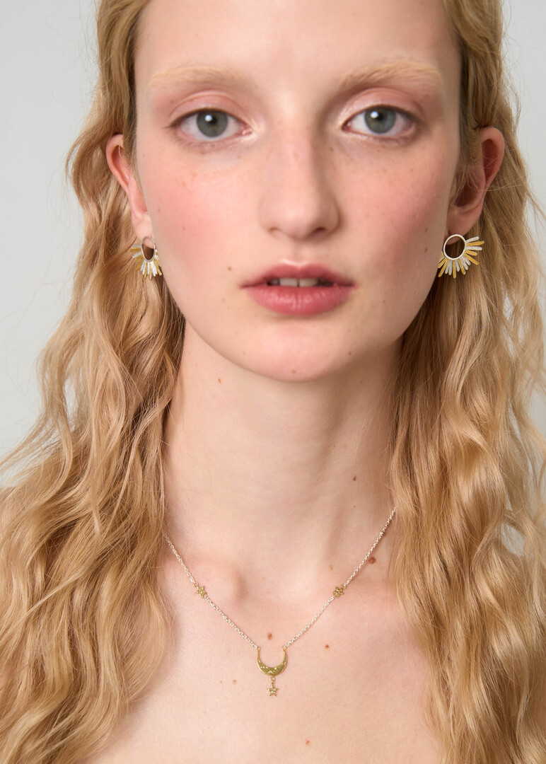 Gilded silver necklace «Femininity».
