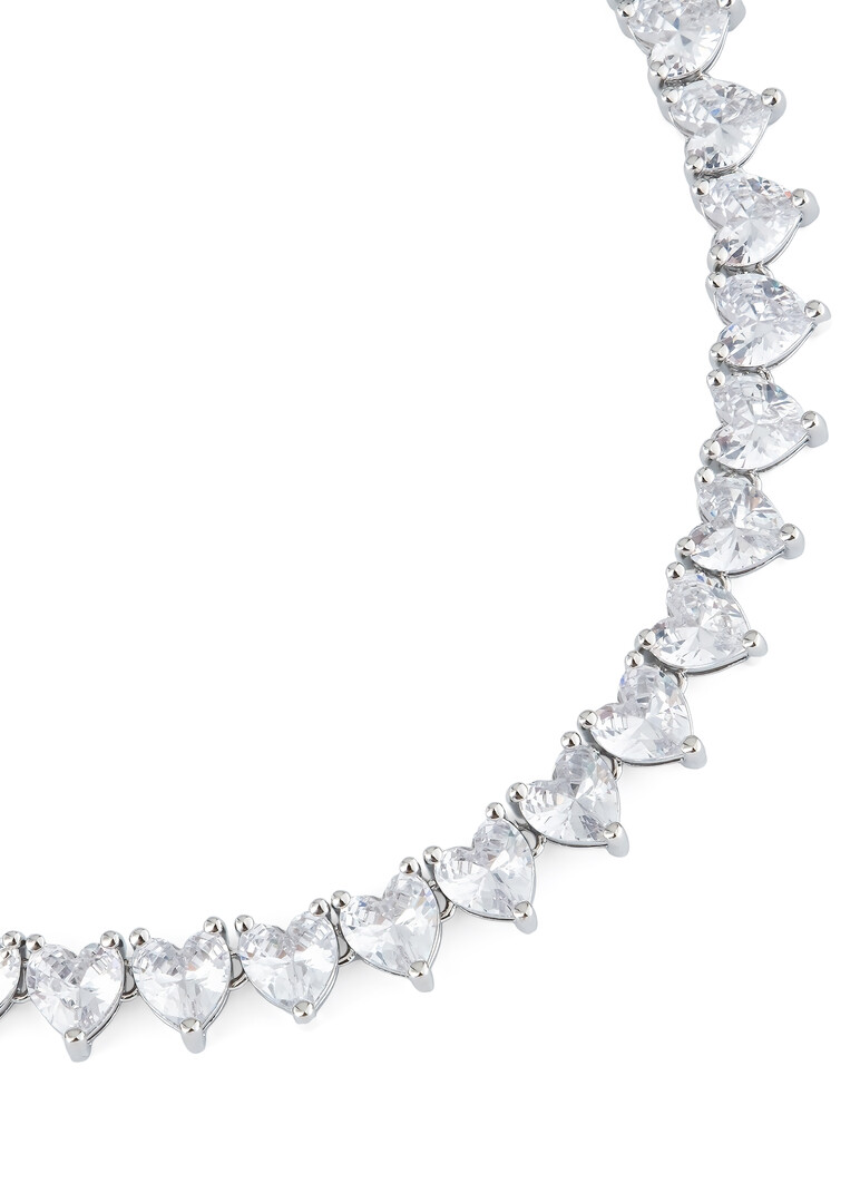 Necklace with crystals
