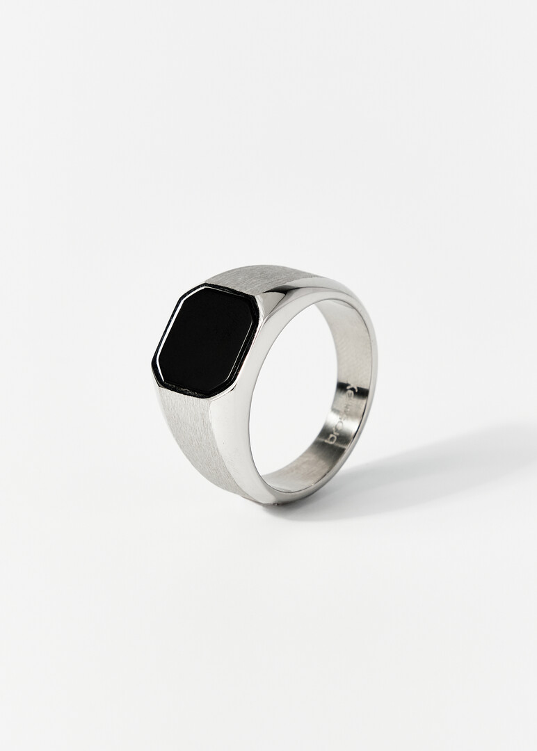 RING PINK STONE Signet RING