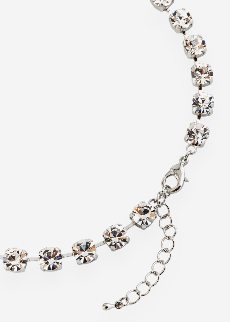 Large necklace made of round crystals