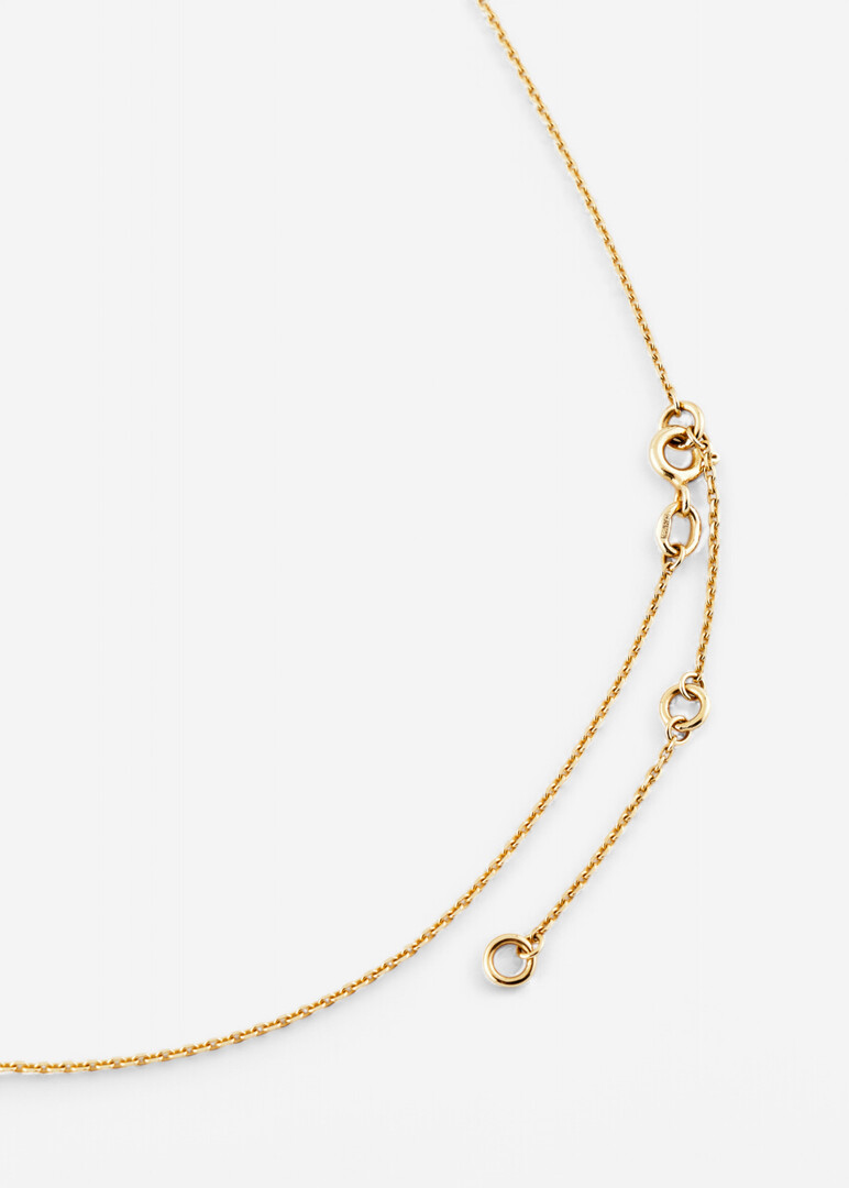 gold necklace