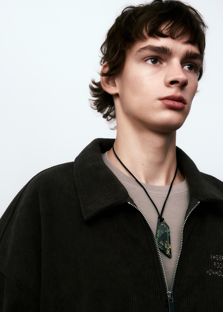 carbon collar