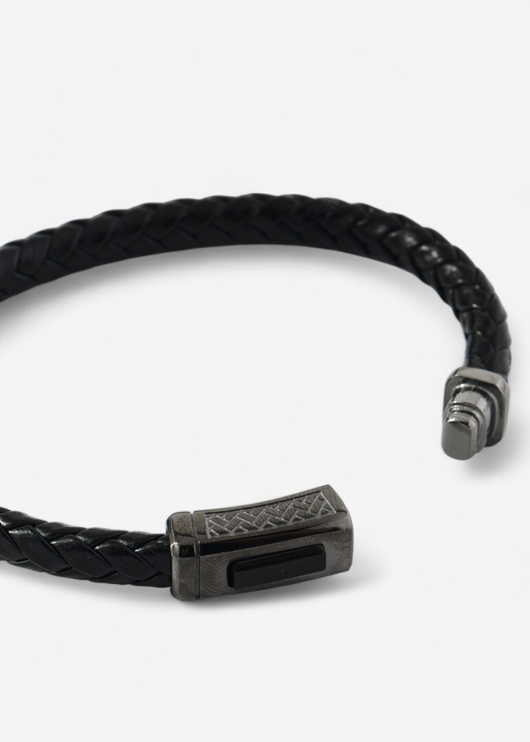Bracelet made of leather BRACELET LOGAN