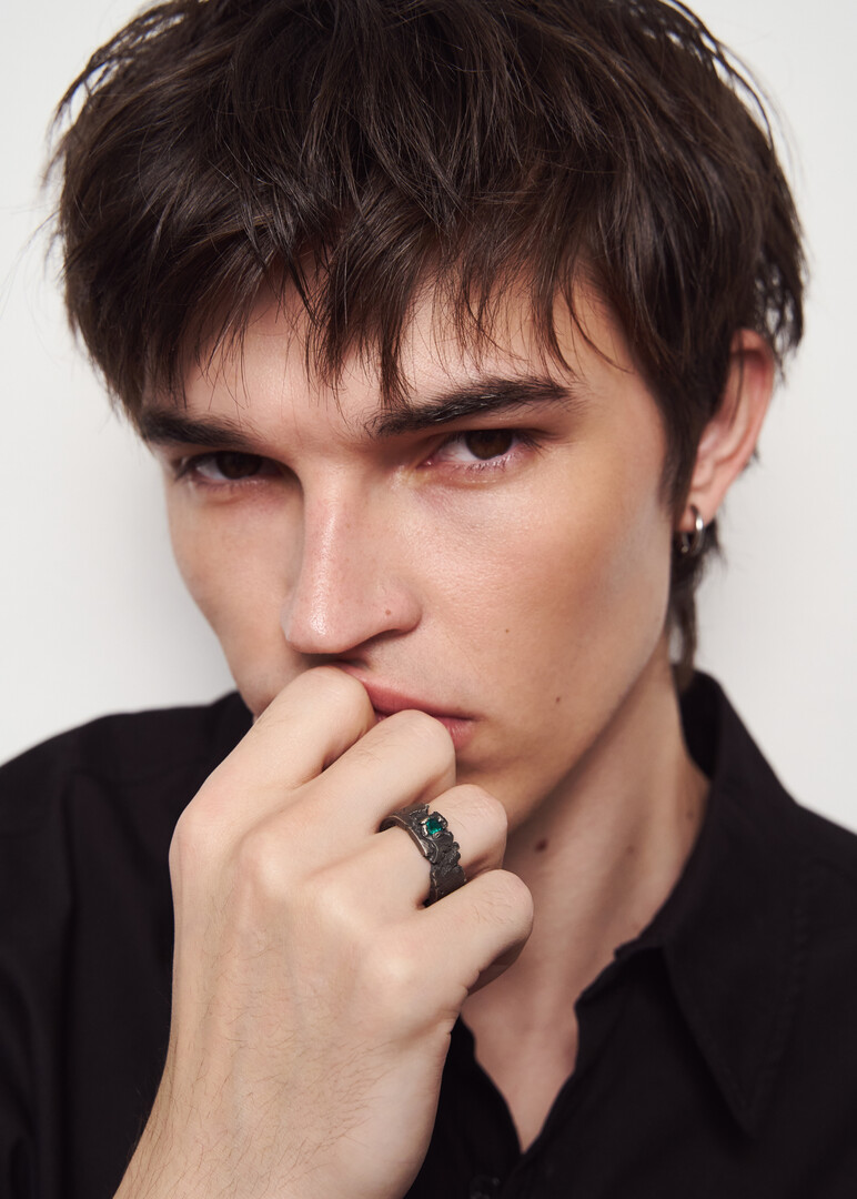 Silver ring with crystal