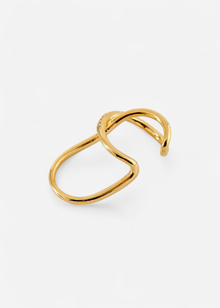 Gold-plated two-finger ring with a crystal overlay