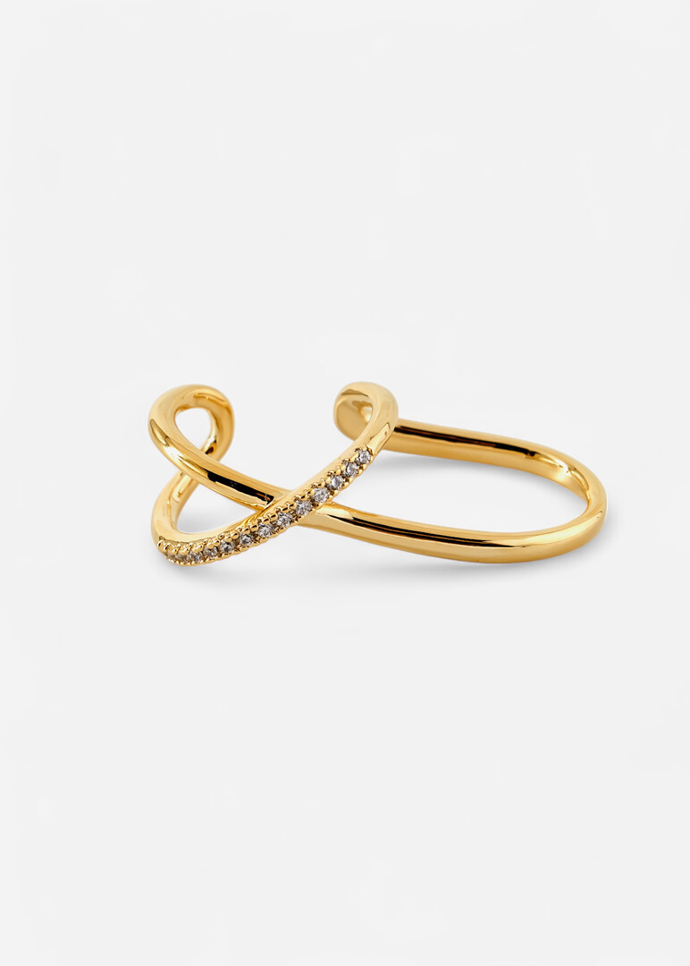 Gold-plated two-finger ring with a crystal overlay