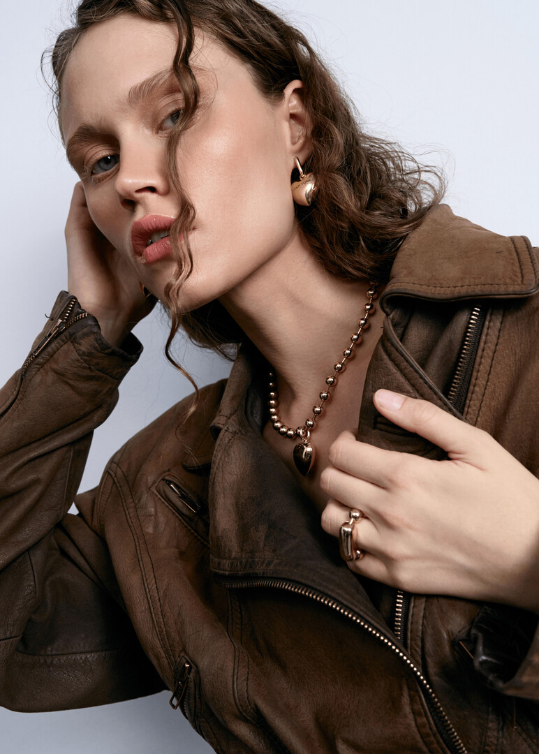 Gold necklace-Goldie Heart Chain