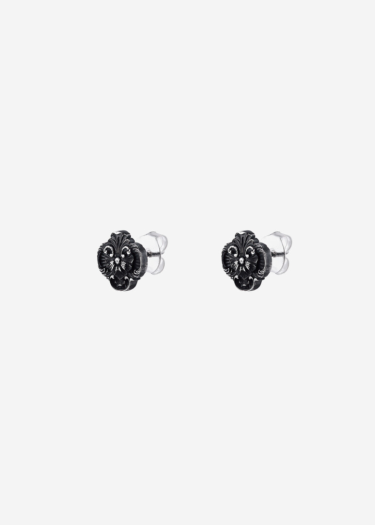 silver push earrings Light Applique