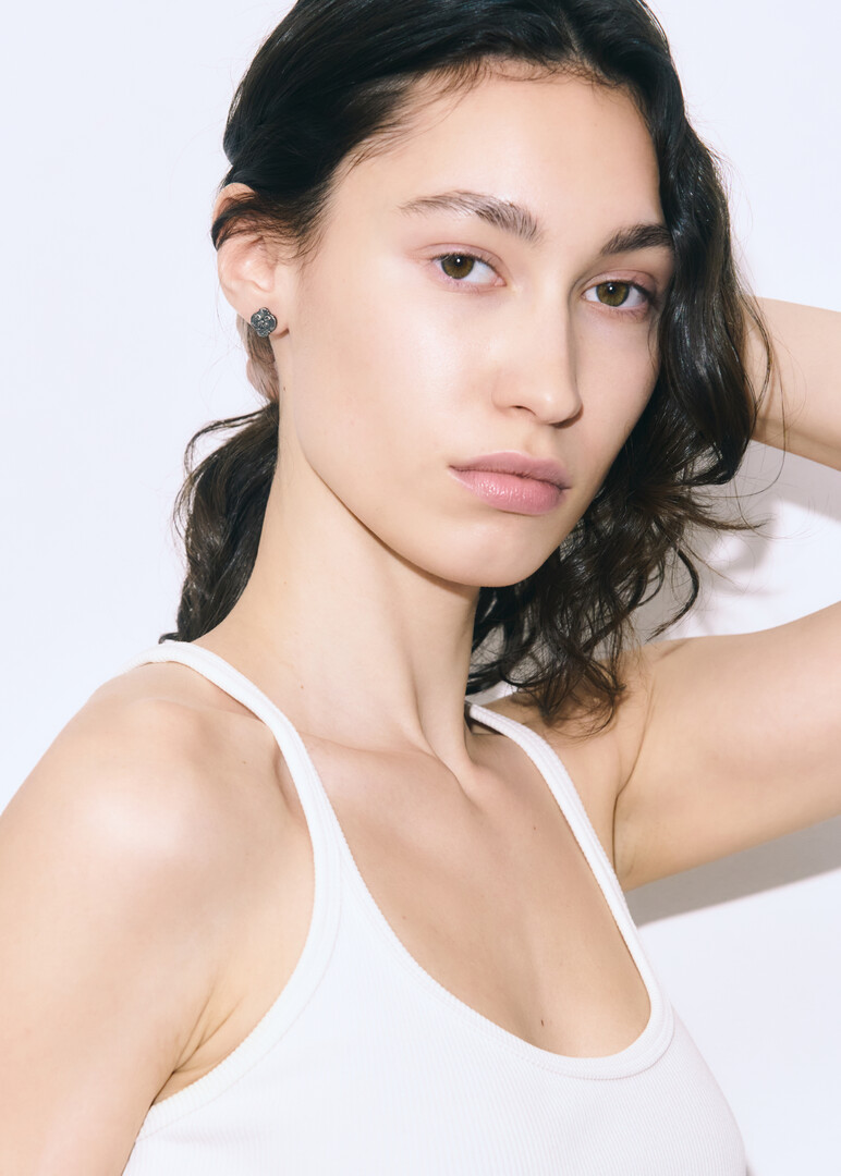 silver push earrings Light Applique
