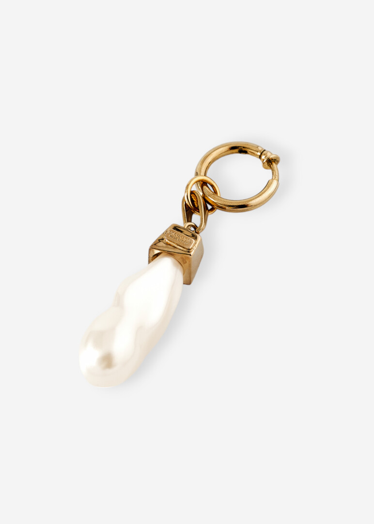 Monoserge-pendant with logo and pearl