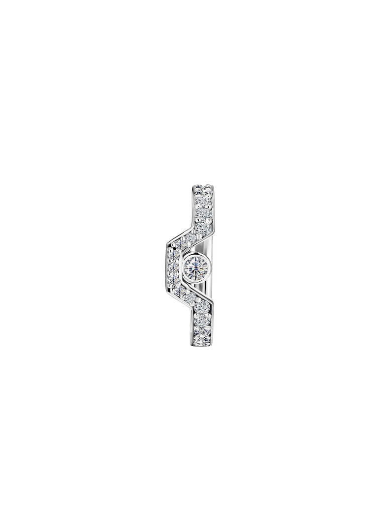 White gold cuff with diamonds