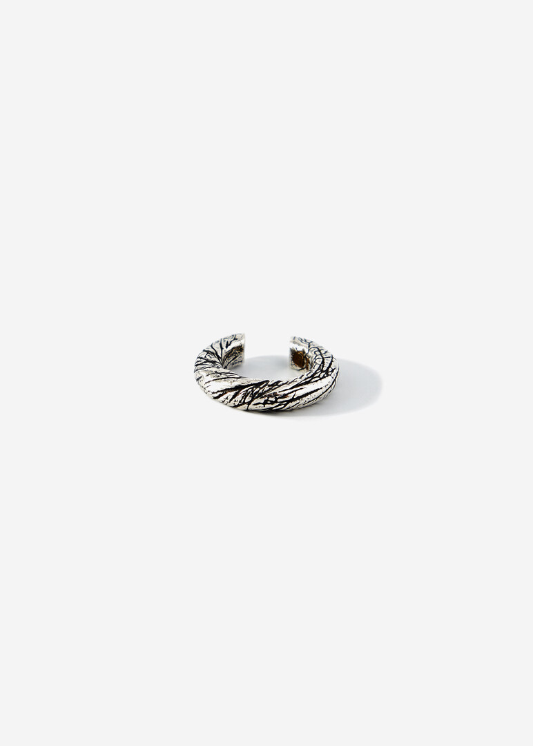 silver cuff orbit scuff