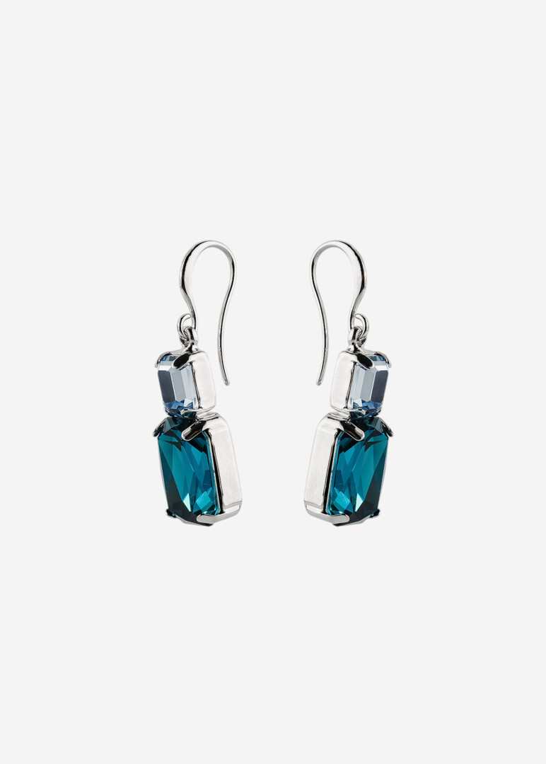 Earrings with blue crystals