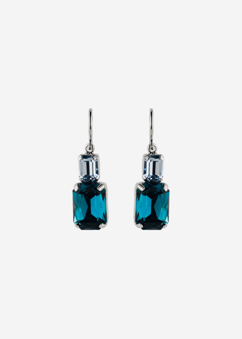 Earrings with blue crystals