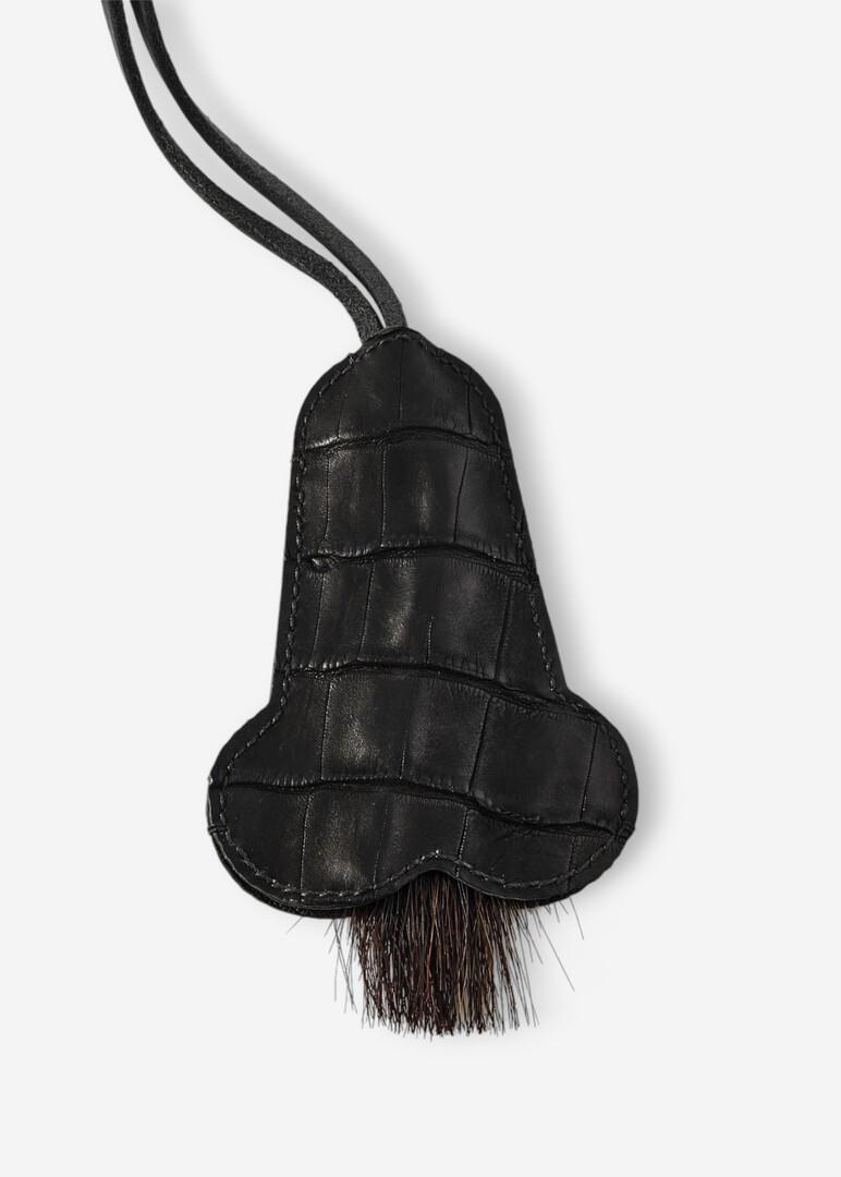 crocodile leather necklace/housekeeper with black horsehair