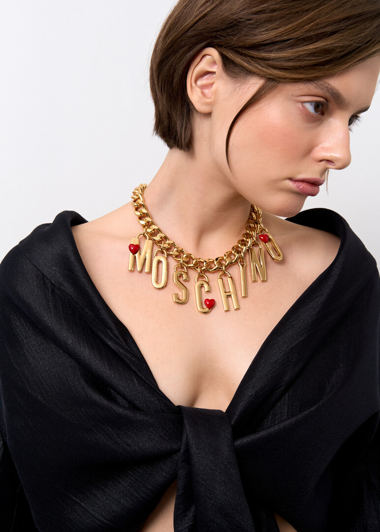 Chain necklace with logo pendants and hearts