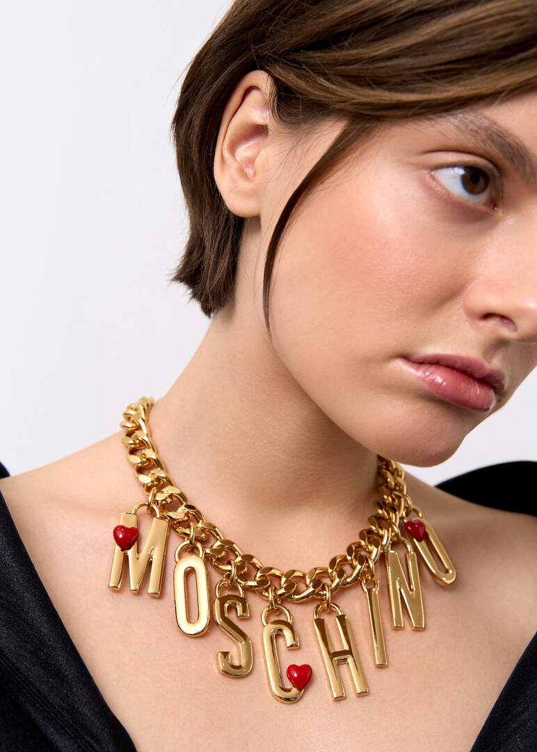 Chain necklace with logo pendants and hearts