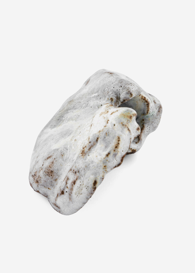white ceramic ring