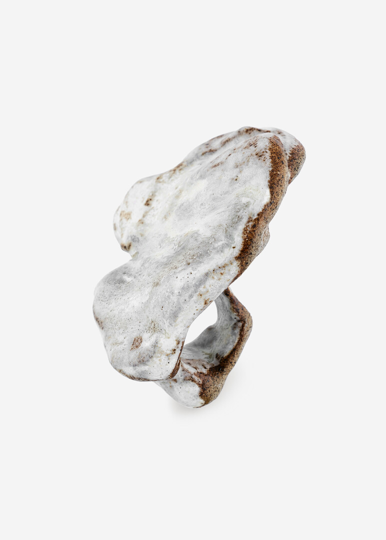 white ceramic ring