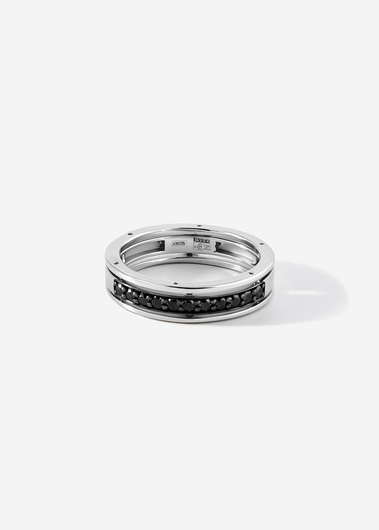 Gold ring with black diamonds