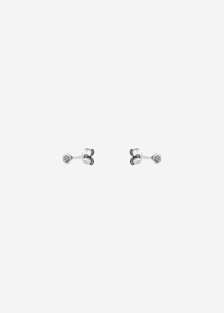 white gold pave-set cubic zirconia studs