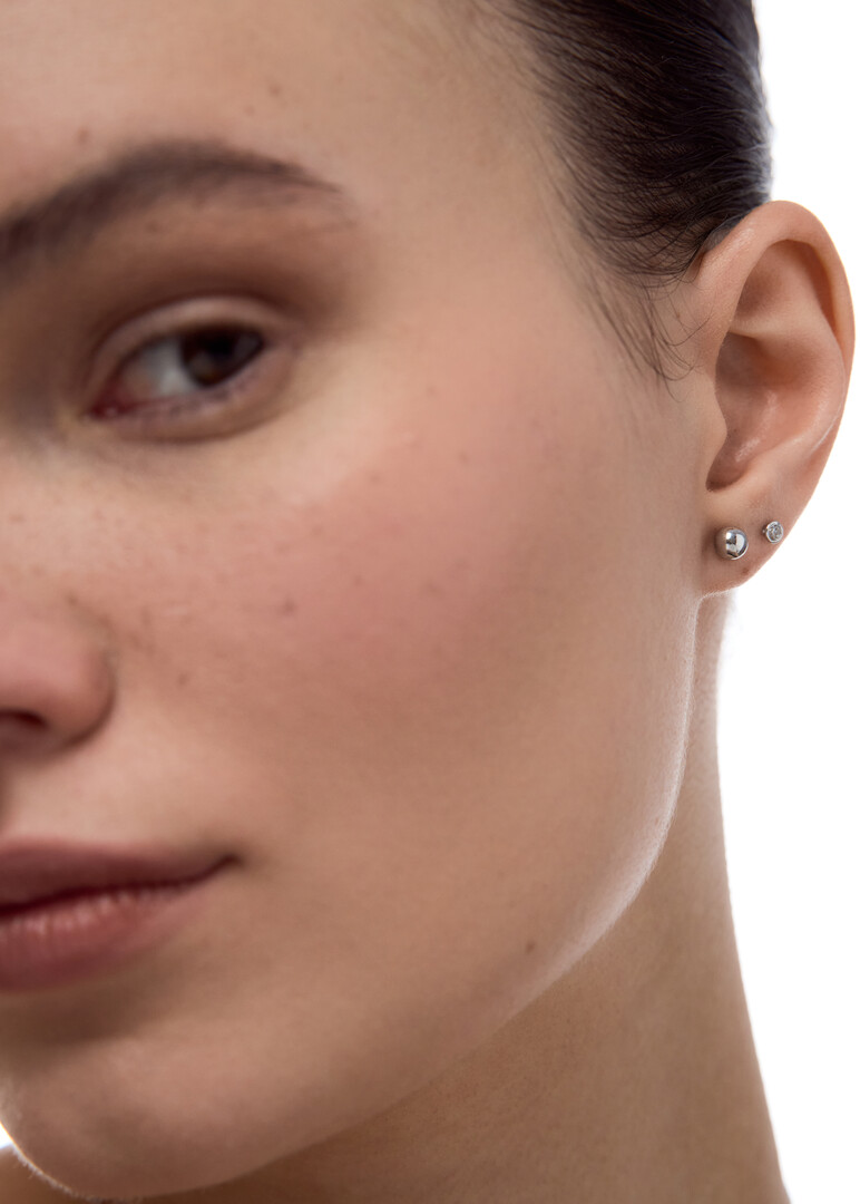 white gold pave-set cubic zirconia studs