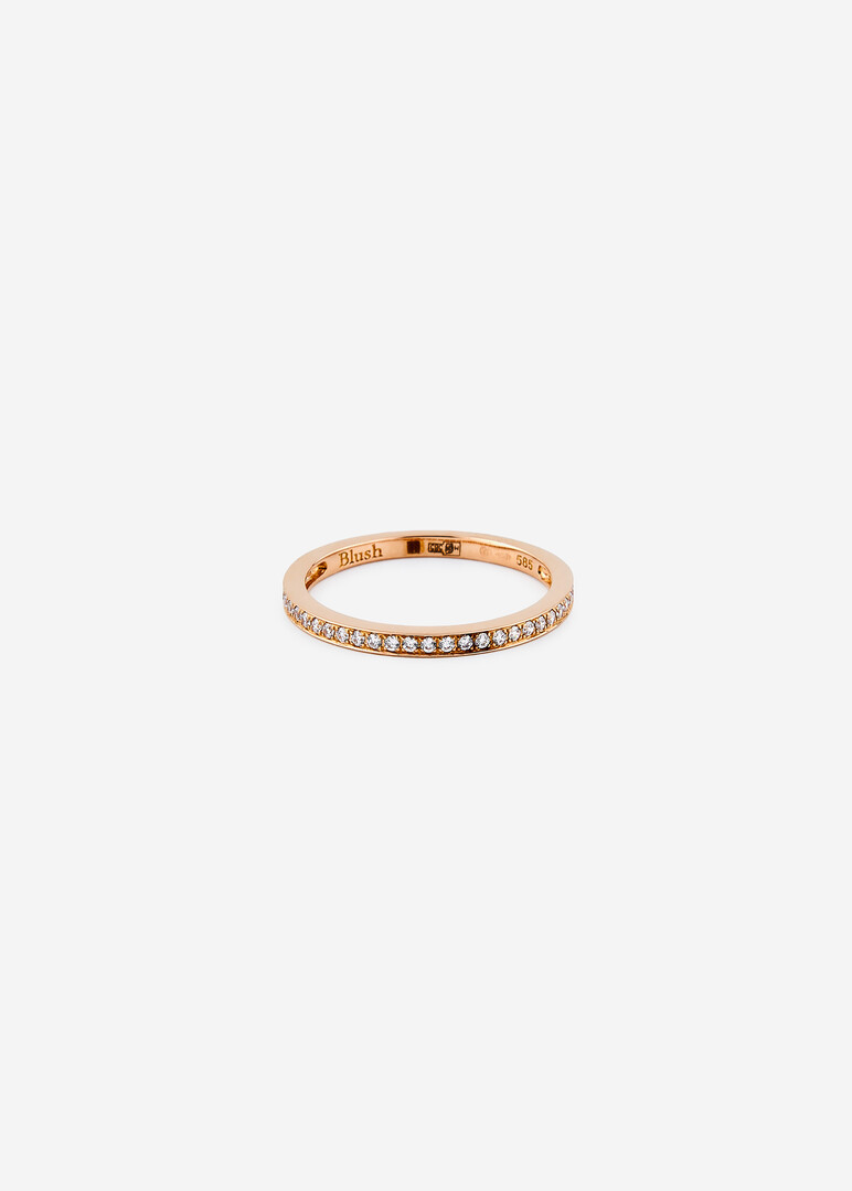 pink gold ring with cubic zirconia
