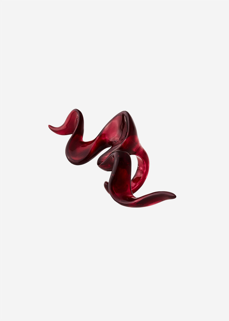 Бордовое кольцо из смолы Shape M