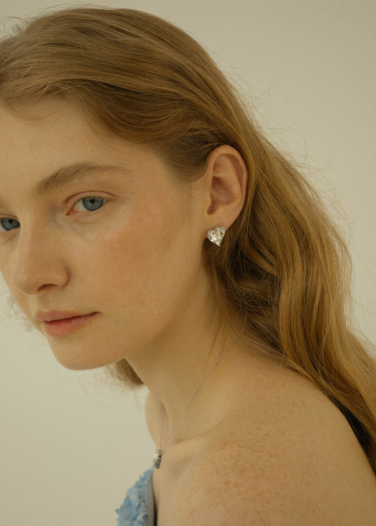 Родированные серьги в виде сердец с кристаллами, Love. Crystal Earrings