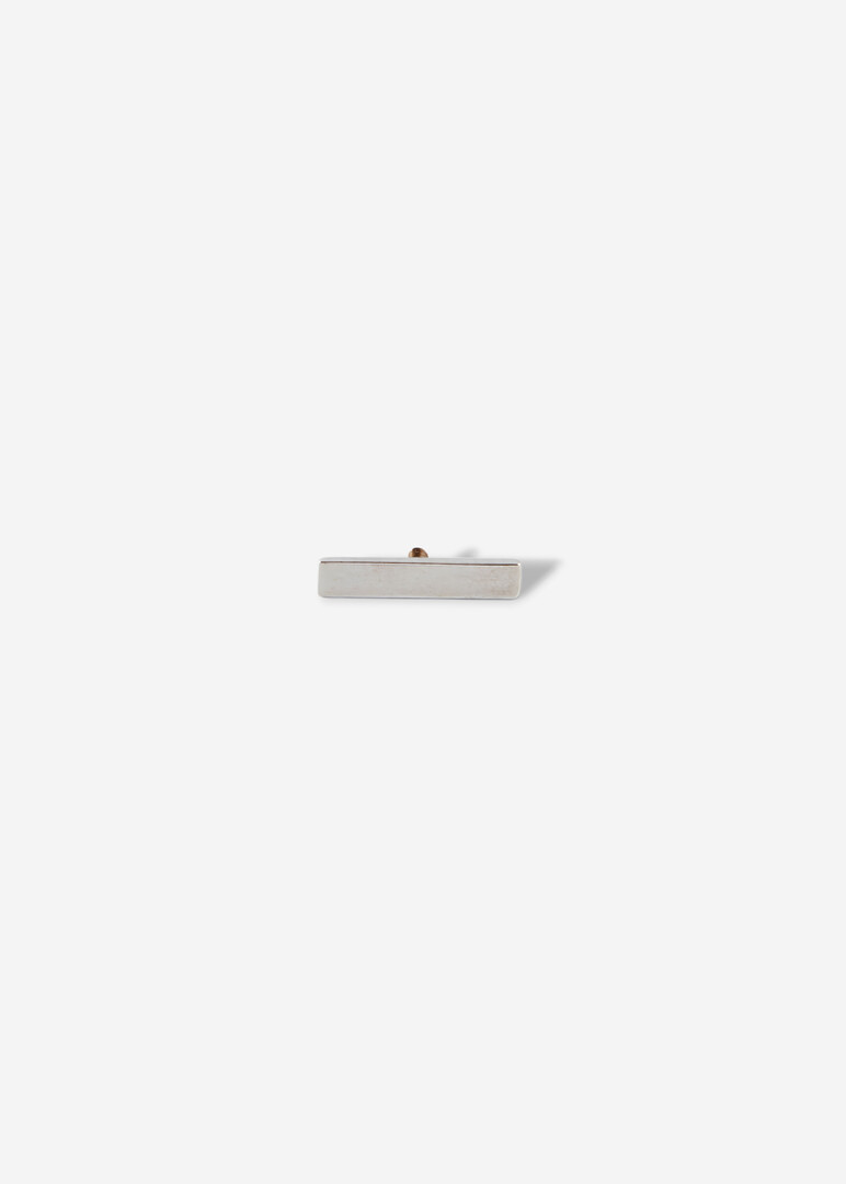 Line Gold Piercing Top