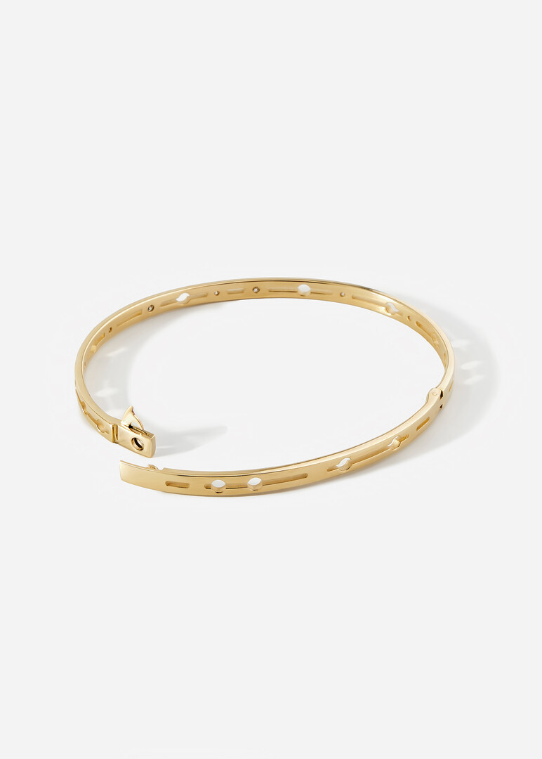 Gold and diamond bracelet