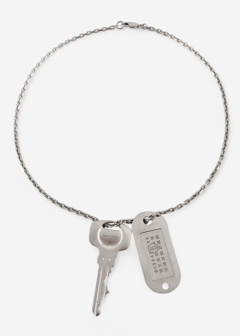 Key and army tag Double pendant on a thin chain