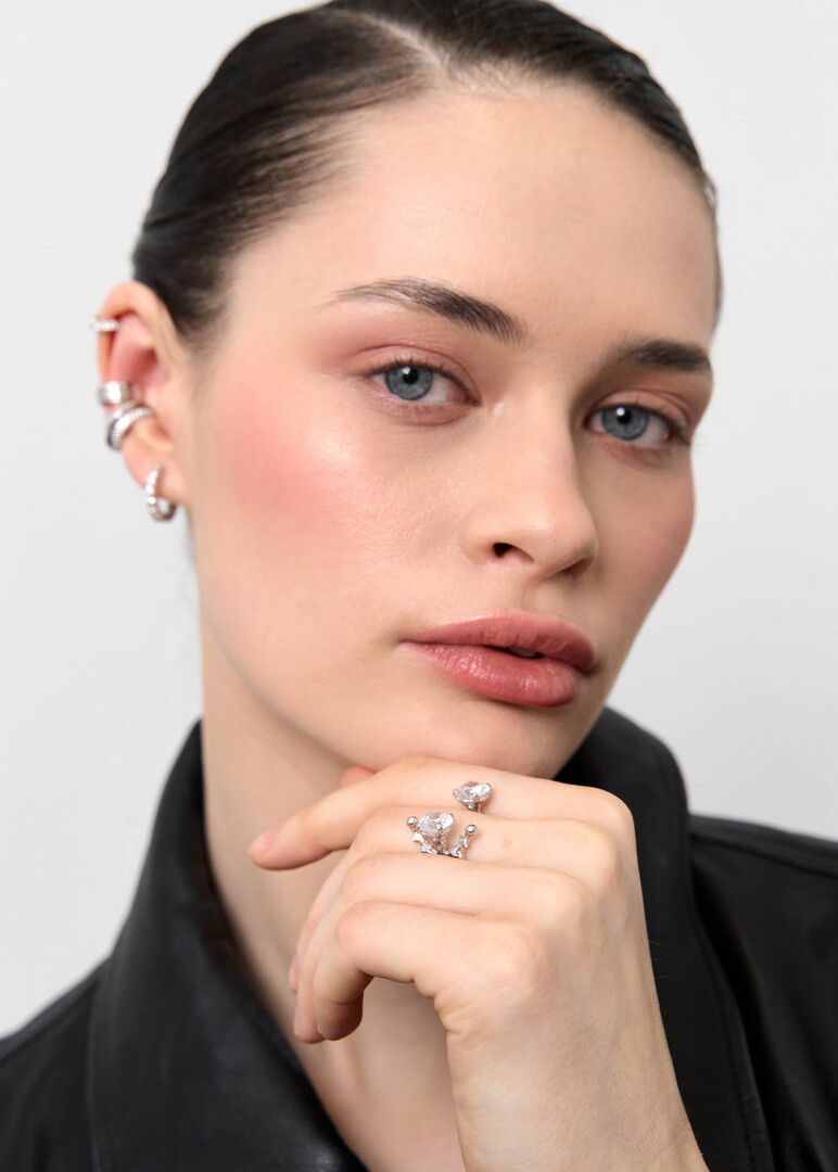 Ring made of silver with cubic zirconia "Astra"