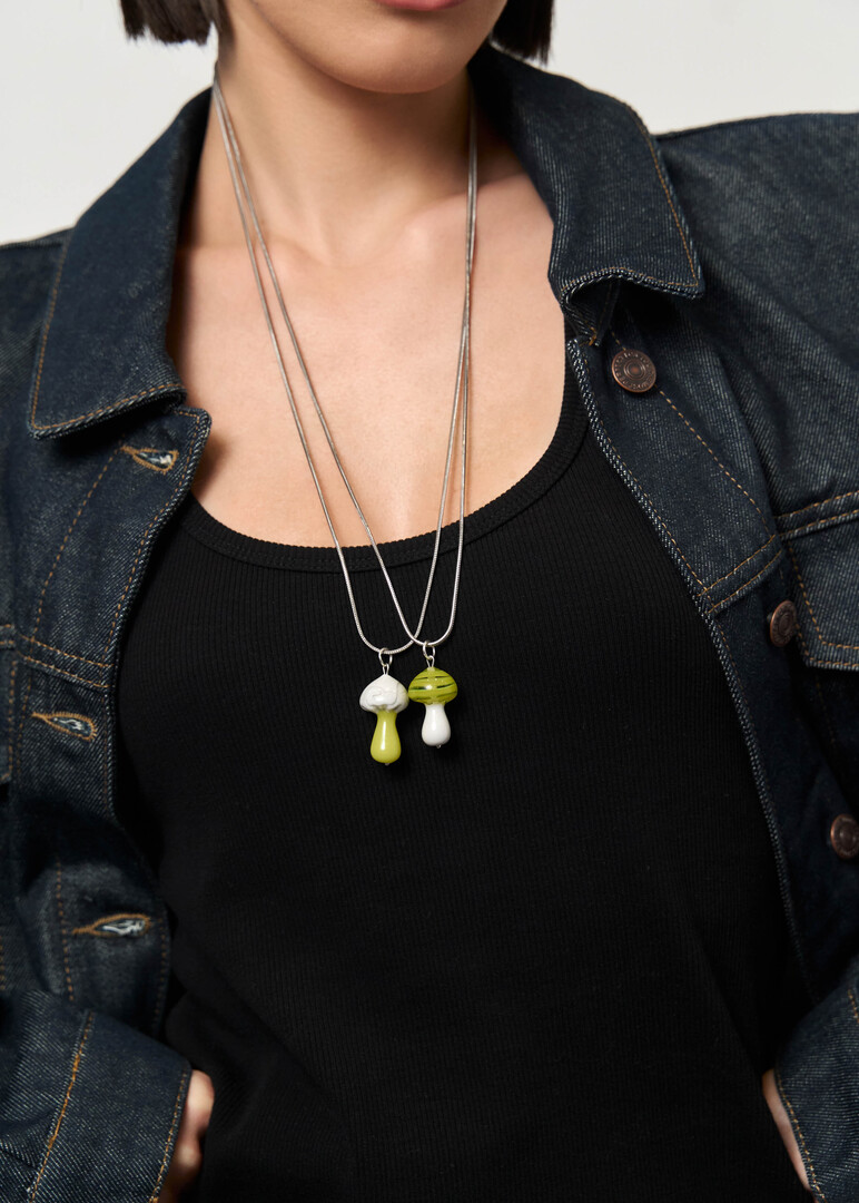 Necklace with pendant made of glass Magic Fungi "Mistcap"