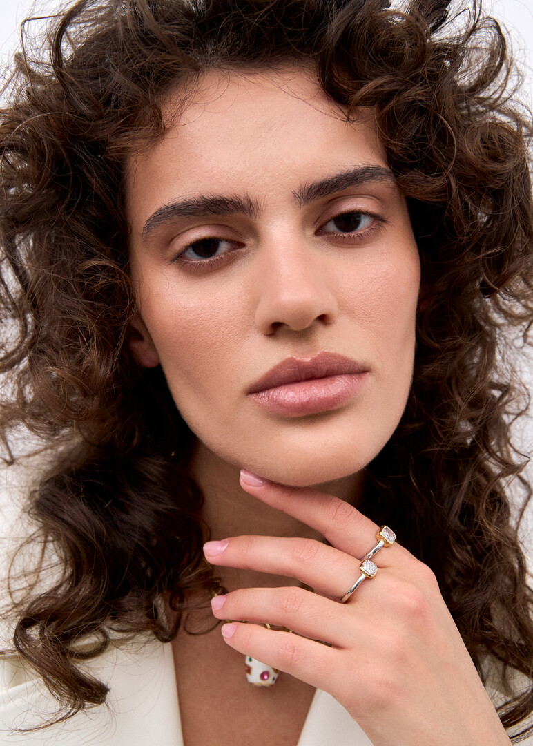 silver ring with cubic zirconia