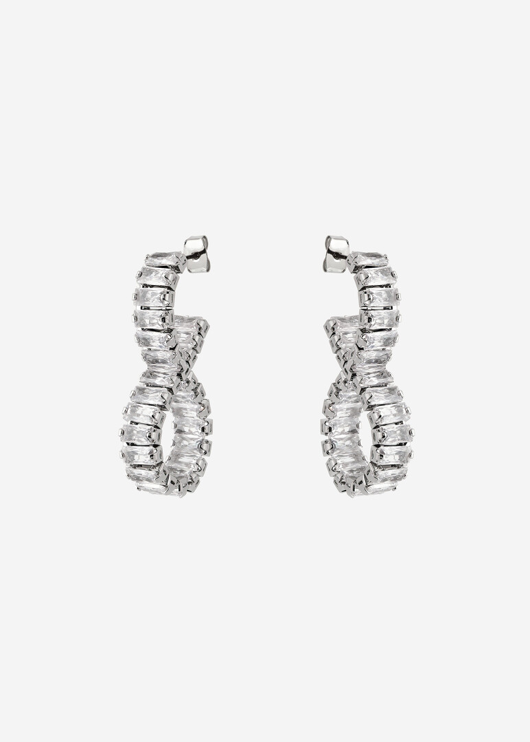 Серебристые серьги из кристаллов