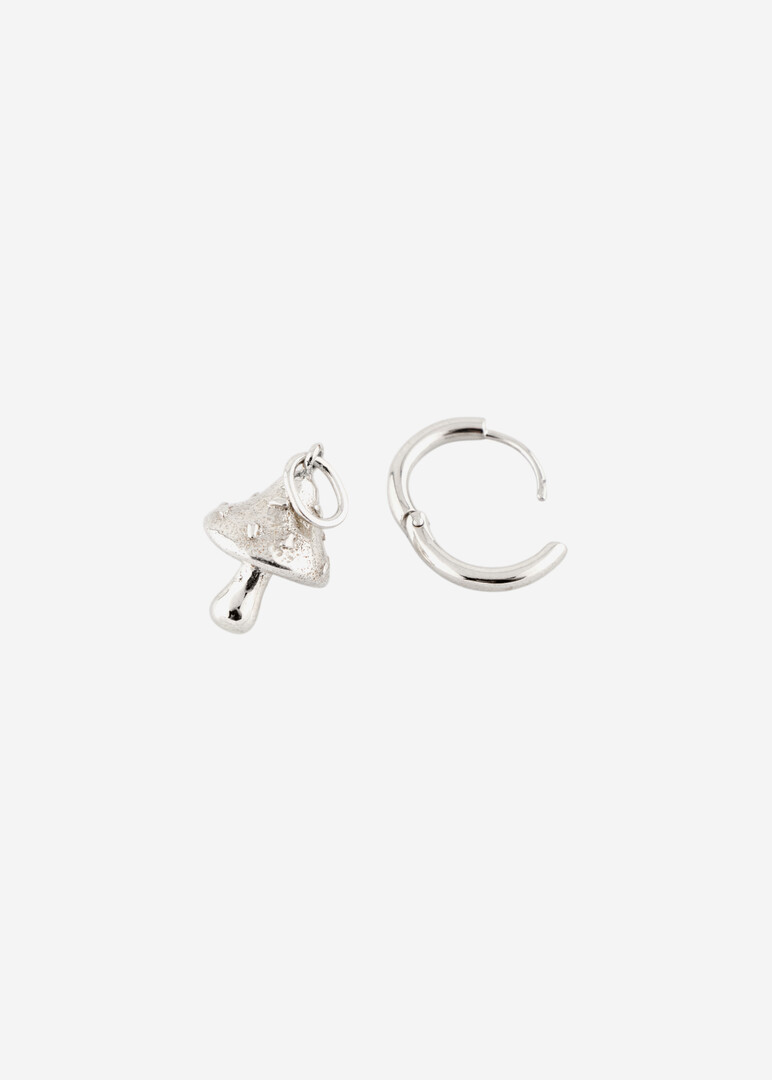 silver classic mushroom mono-earring