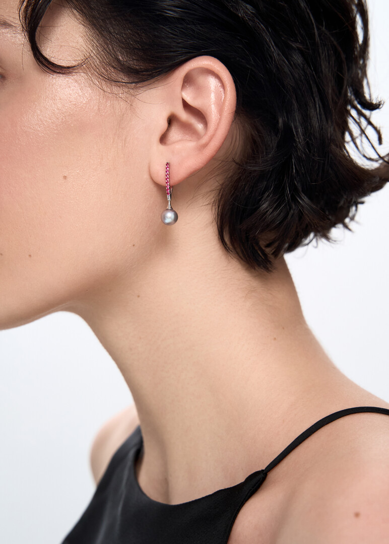 white gold-plated pearl and spinel earrings