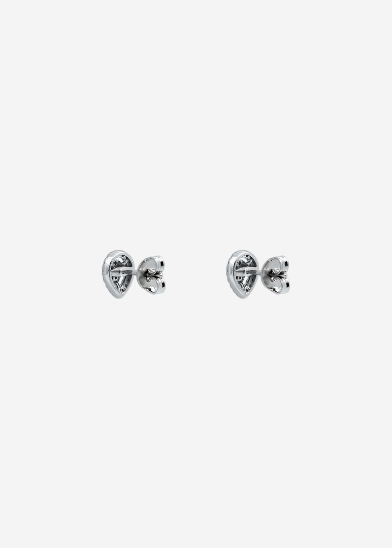 White gold stud earrings with diamonds