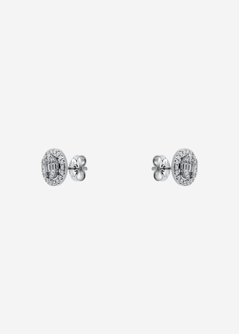 White Gold Stud Earrings with Diamonds