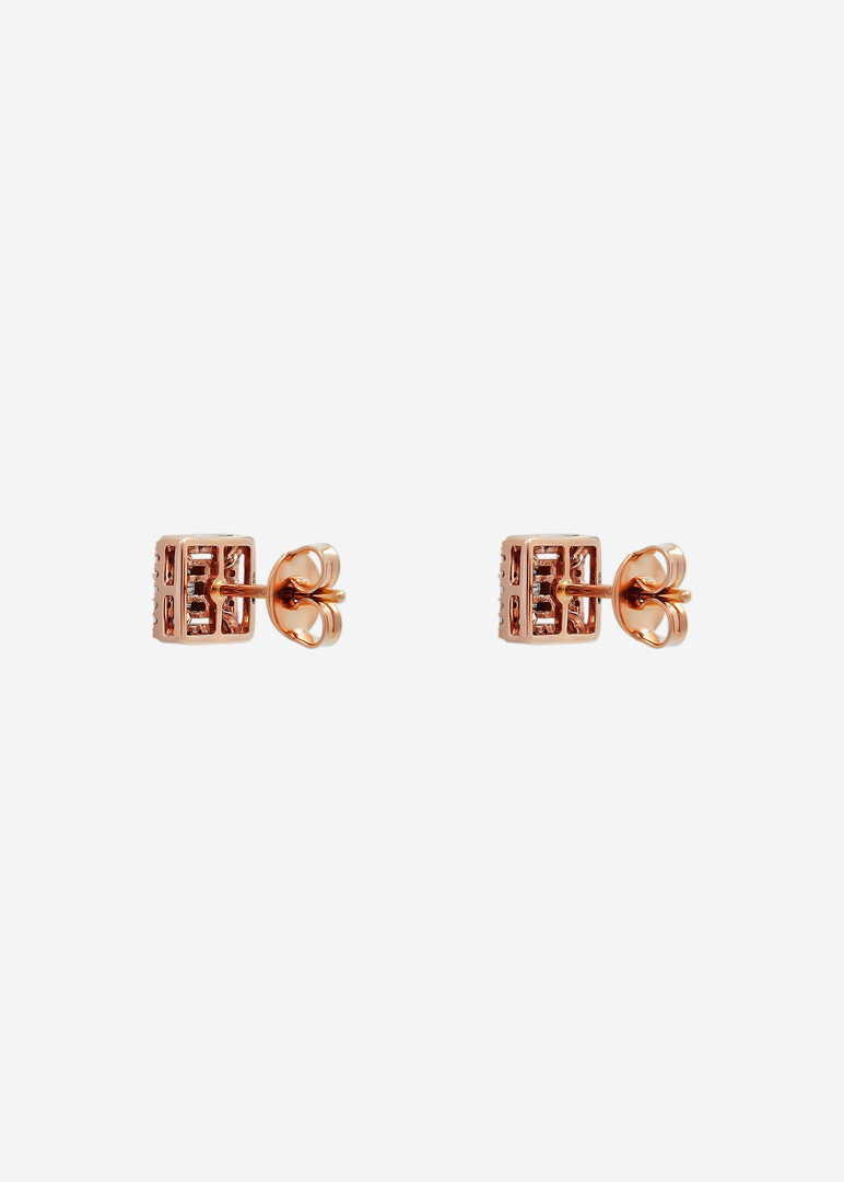 Yellow gold stud earrings with diamonds