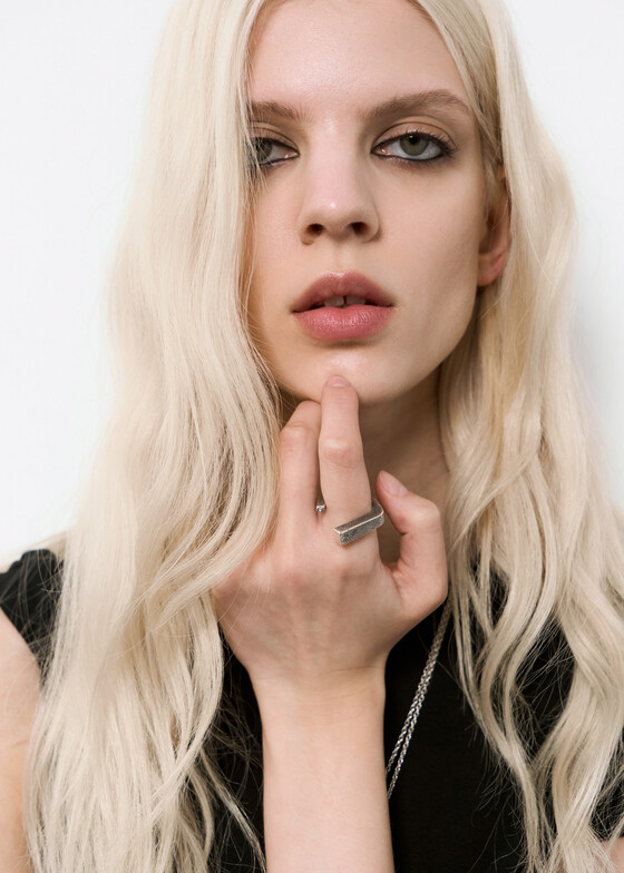 Открытые кольца CULT VII Кольцо из серебра LIGHT OF LOVE Ring 002 BL