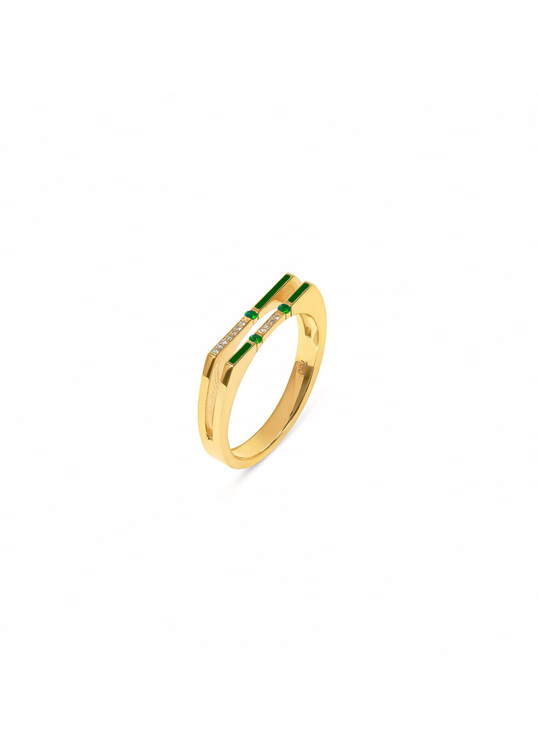 gold versa ring with diamonds and emeralds
