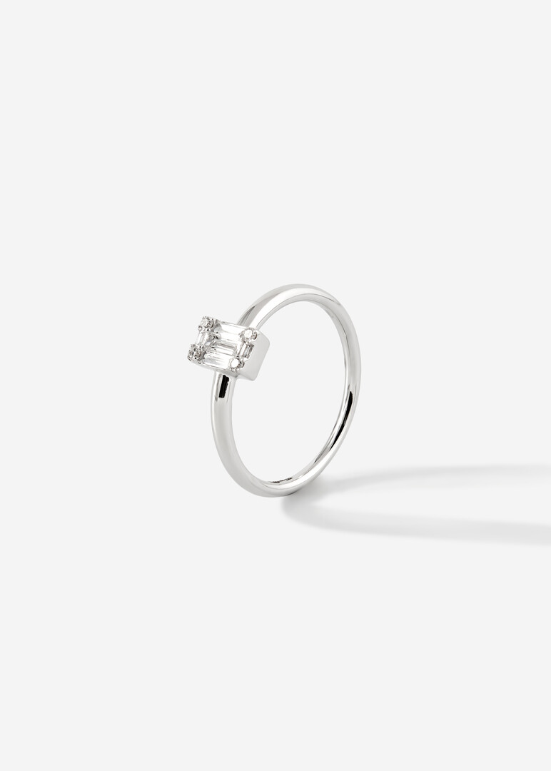 Gold ring with diamonds.