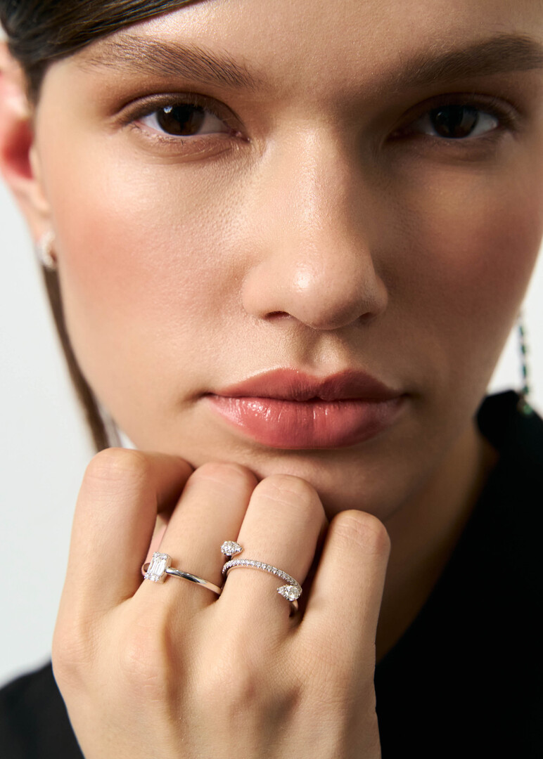Gold ring with diamonds.
