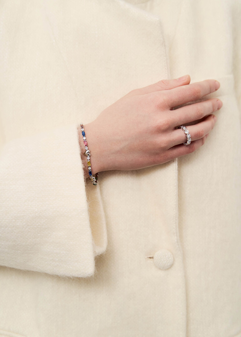 Bracelet with hearts and multicolored crystals