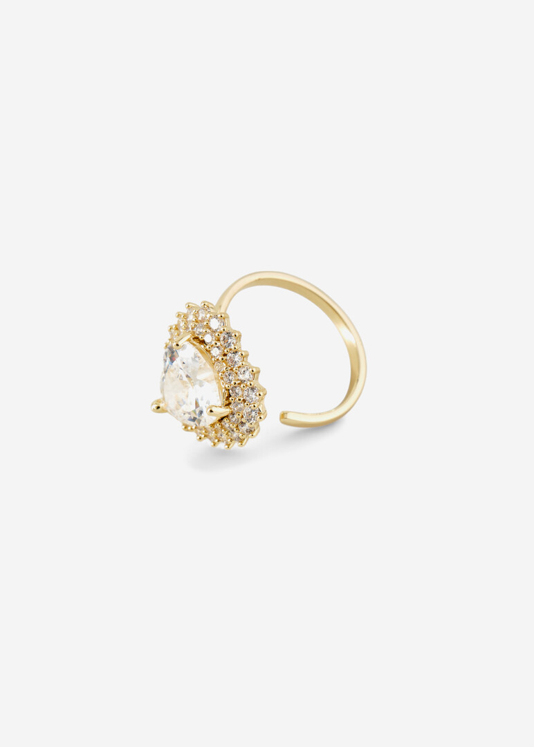 A ring with a crystal heart