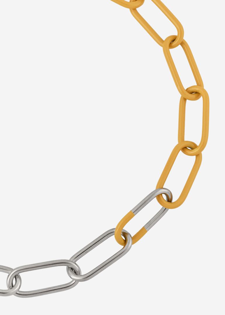 Колье Carabiner