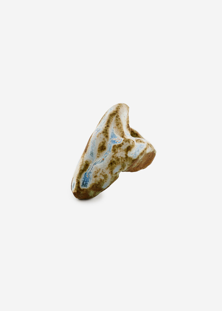 ceramic ring with blue streaks