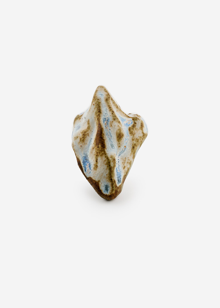 ceramic ring with blue streaks